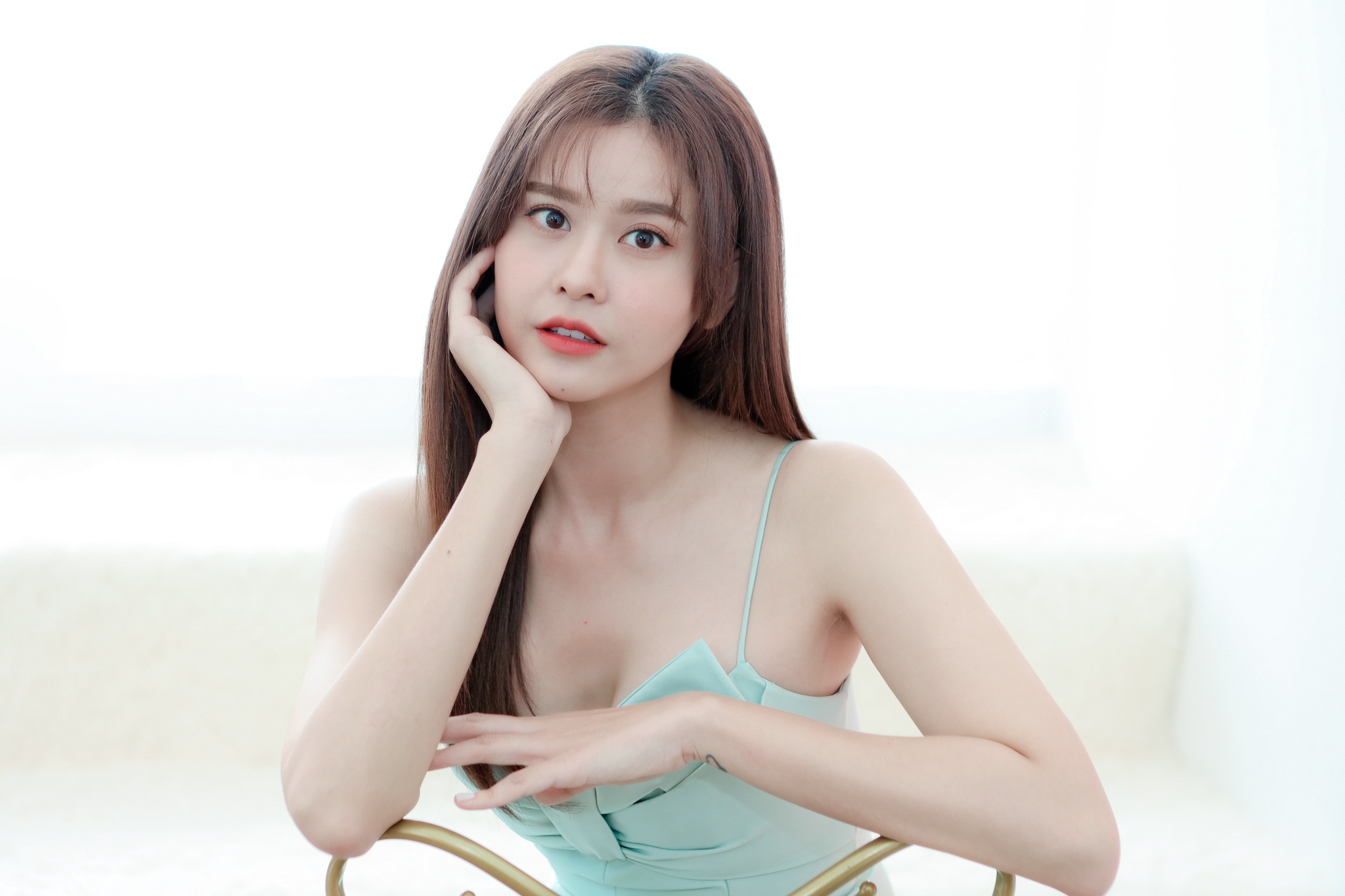 Truong Quynh Anh: ‘Toi hai long voi cuoc song, khong thay co don’ hinh anh