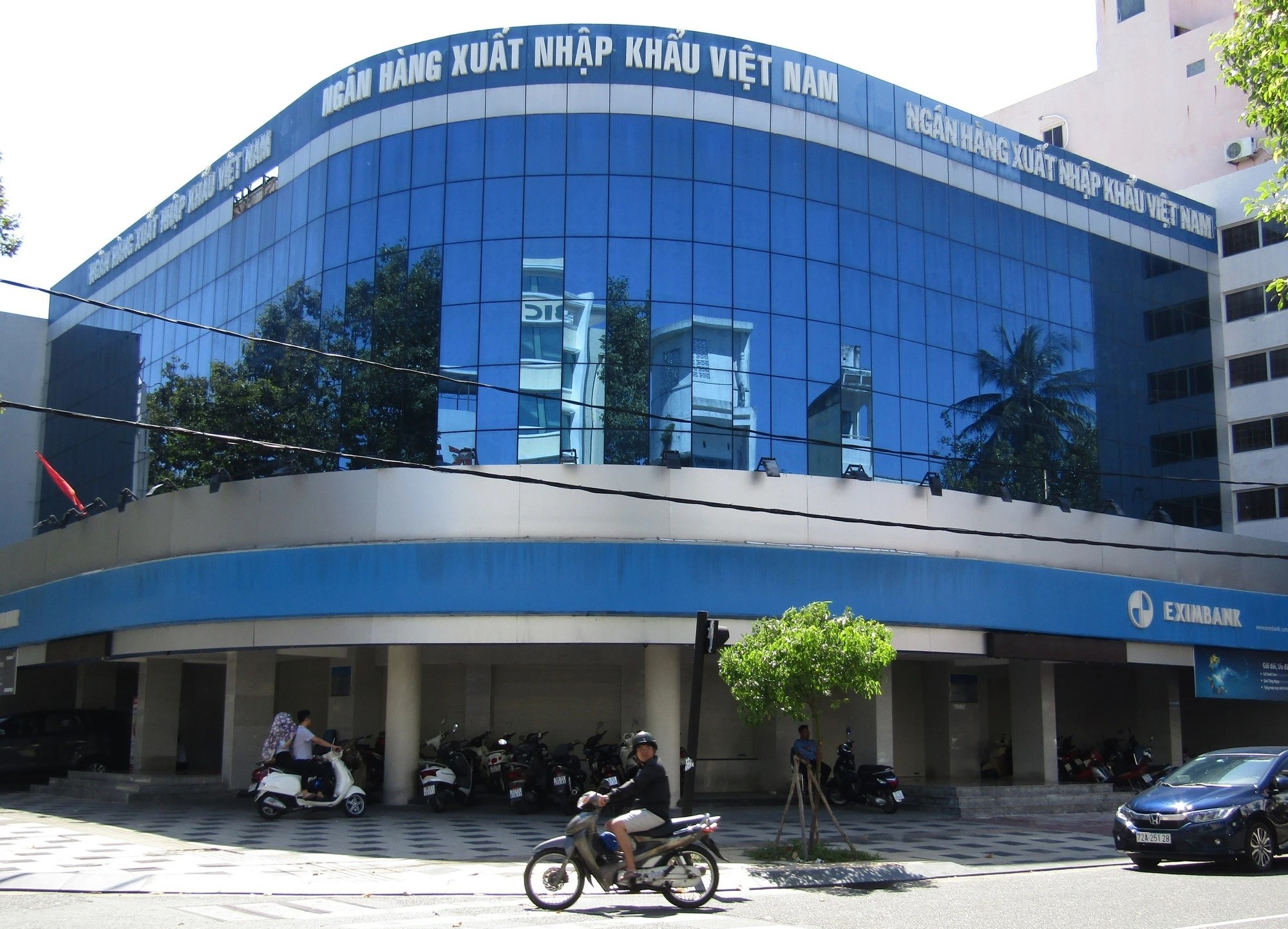 Lo danh tinh nhieu dai gia bat dong san nam von ngan hang hinh anh