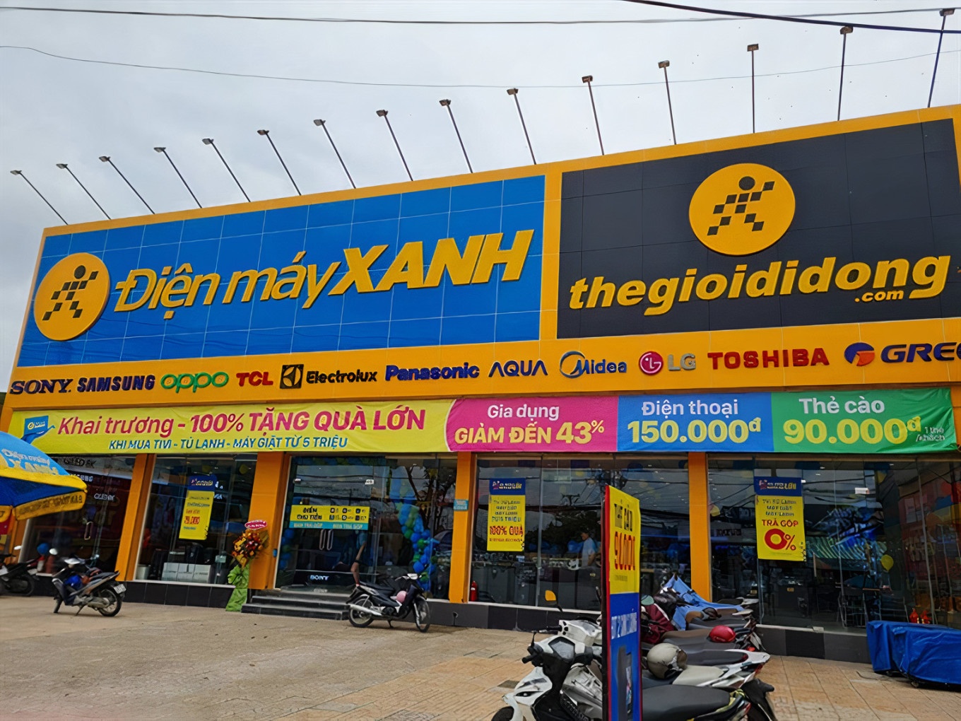 BVSC: Loi nhuan The Gioi Di Dong co the giam 80% nam nay hinh anh