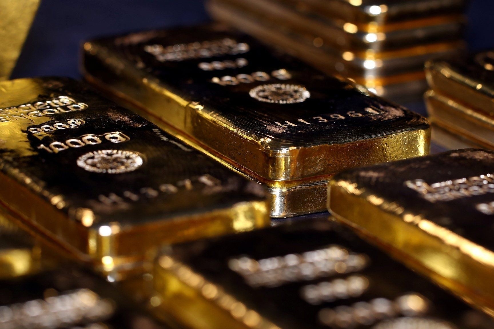 Gia vang de dat moc 2.000 USD/ounce tuan toi hinh anh