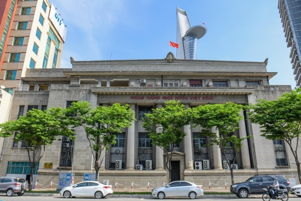 Chinh phu yeu cau NHNN giam lai suat dieu hanh ngay trong thang 6 hinh anh