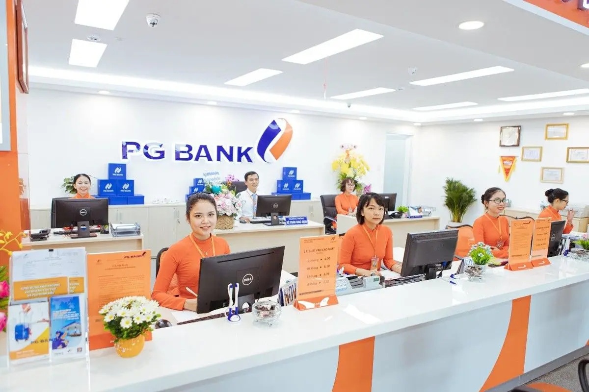 Nguoi nha sep PG Bank muon ban het 7,5 trieu co phieu hinh anh