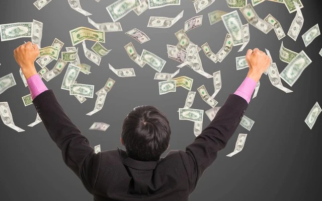 Nha dau tu don 'mua' co tuc tien mat chot ngay trong tuan nay hinh anh