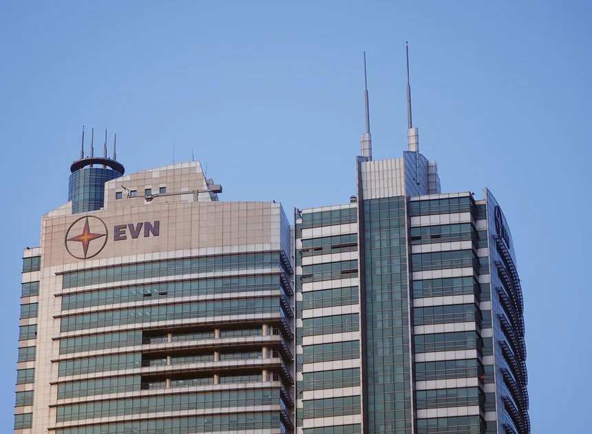 Gia dien tang co phai cach ganh lo cho EVN? hinh anh