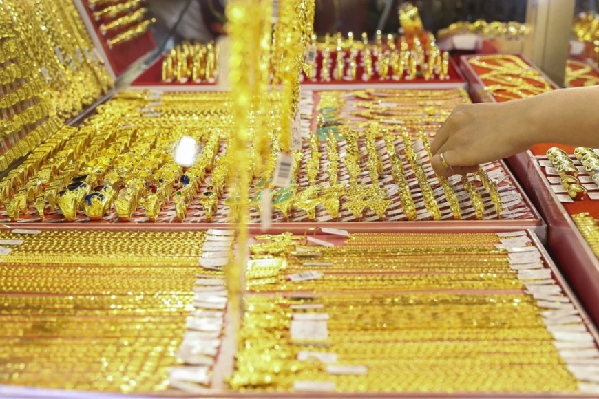 Gia vang trong nuoc bien dong la sau quyet dinh cua Fed hinh anh