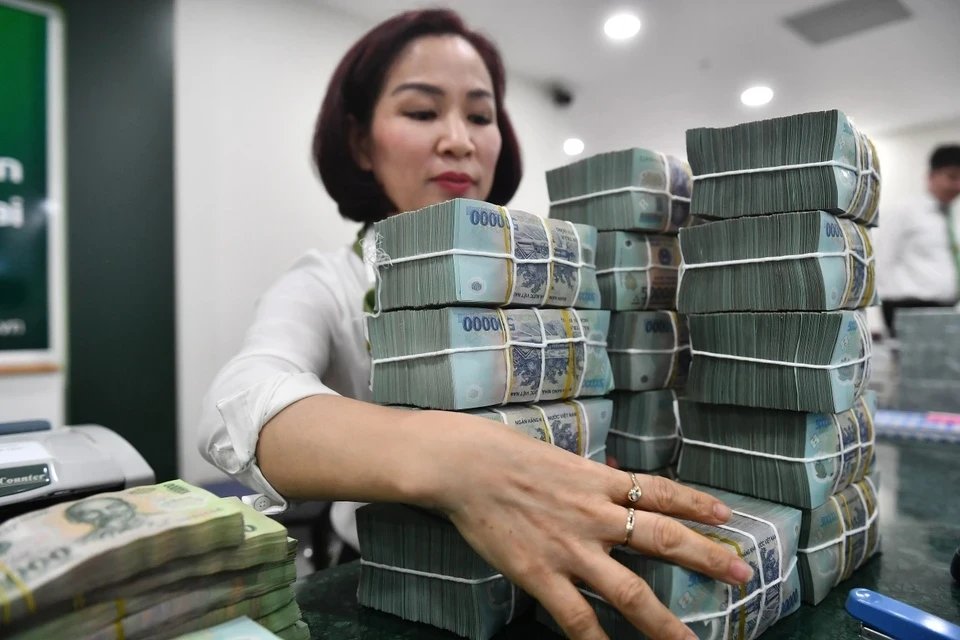 5 ngan hang lai ty USD hinh anh