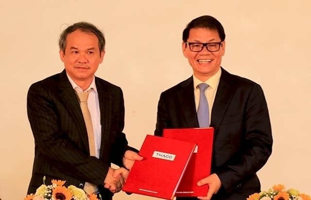 Do tien vao nganh trien vong ty USD, ty phu Viet cho hai 'trai ngot' hinh anh