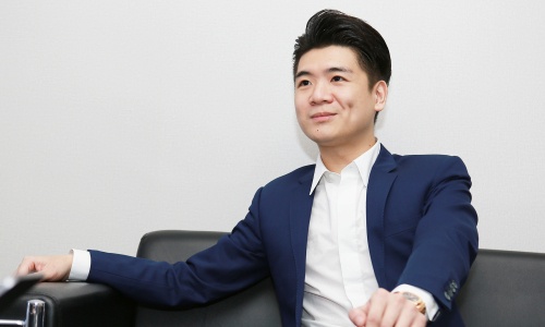 Con trai bau Hien tang so huu tai Chung khoan SHS hinh anh