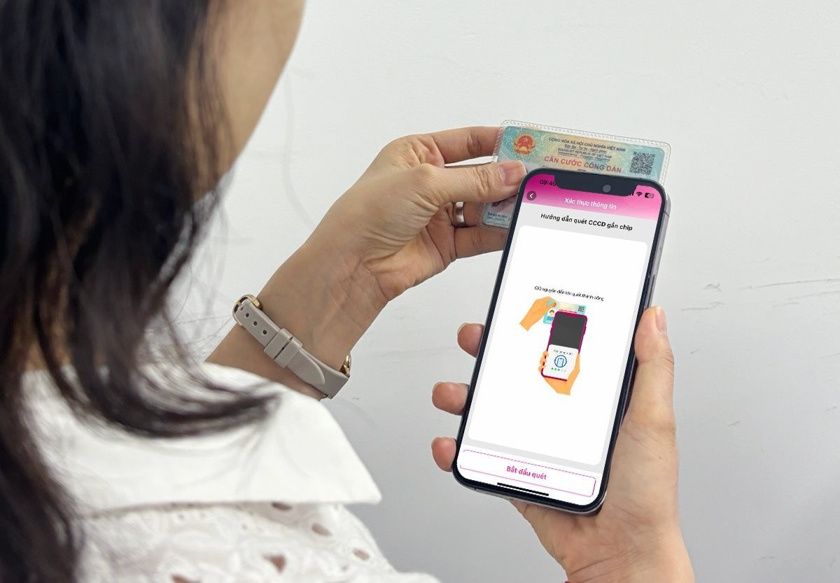 Ngan hang phai bao cao danh sach tai khoan 'dang ngo' hang thang hinh anh