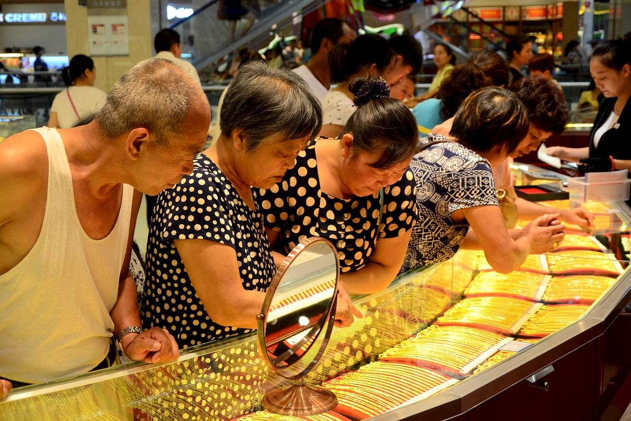 Trung Quoc tang du tru vang 17 thang lien tiep hinh anh