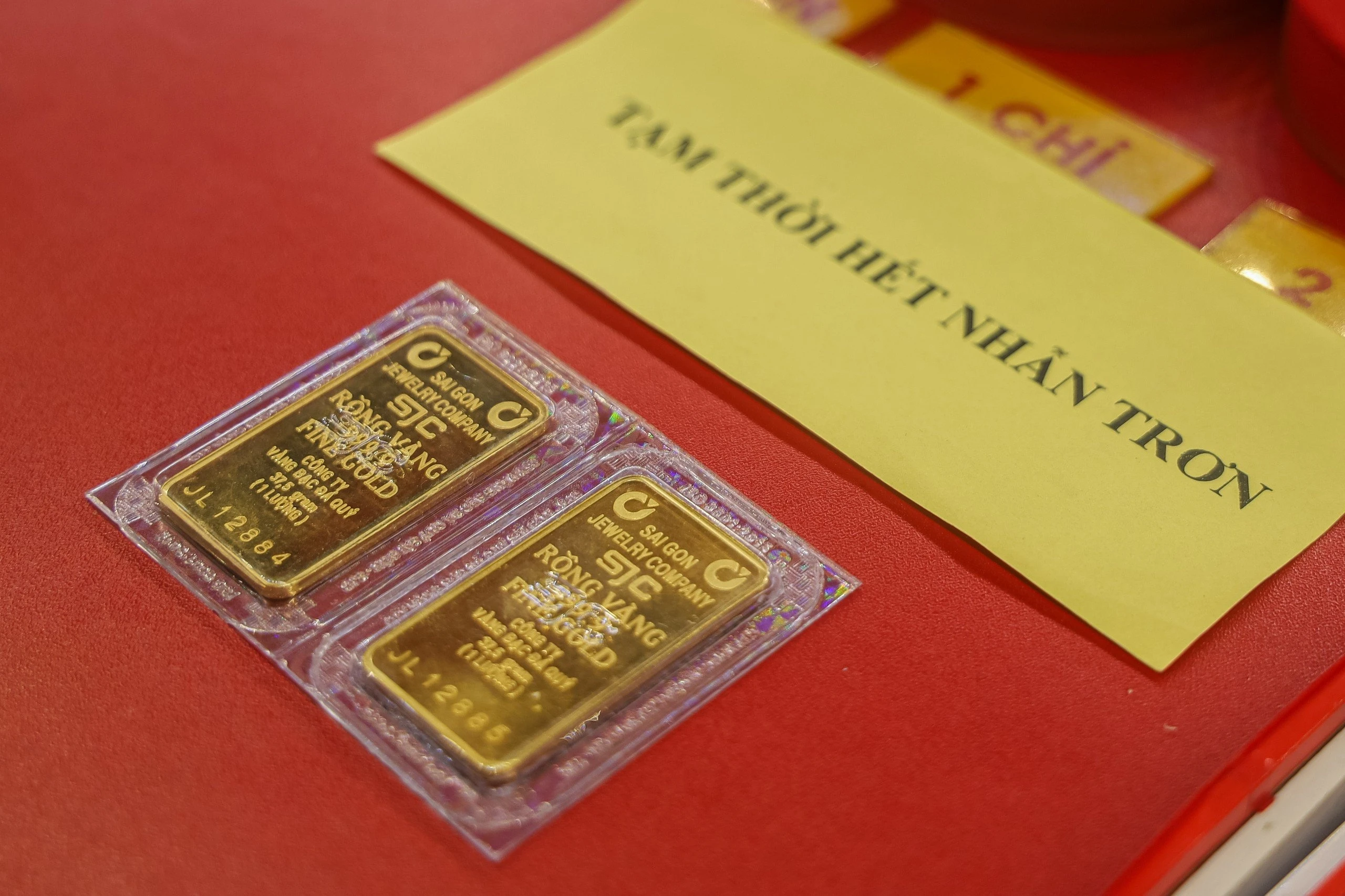 'Chay' vang nhan khi gia tang ky luc hinh anh