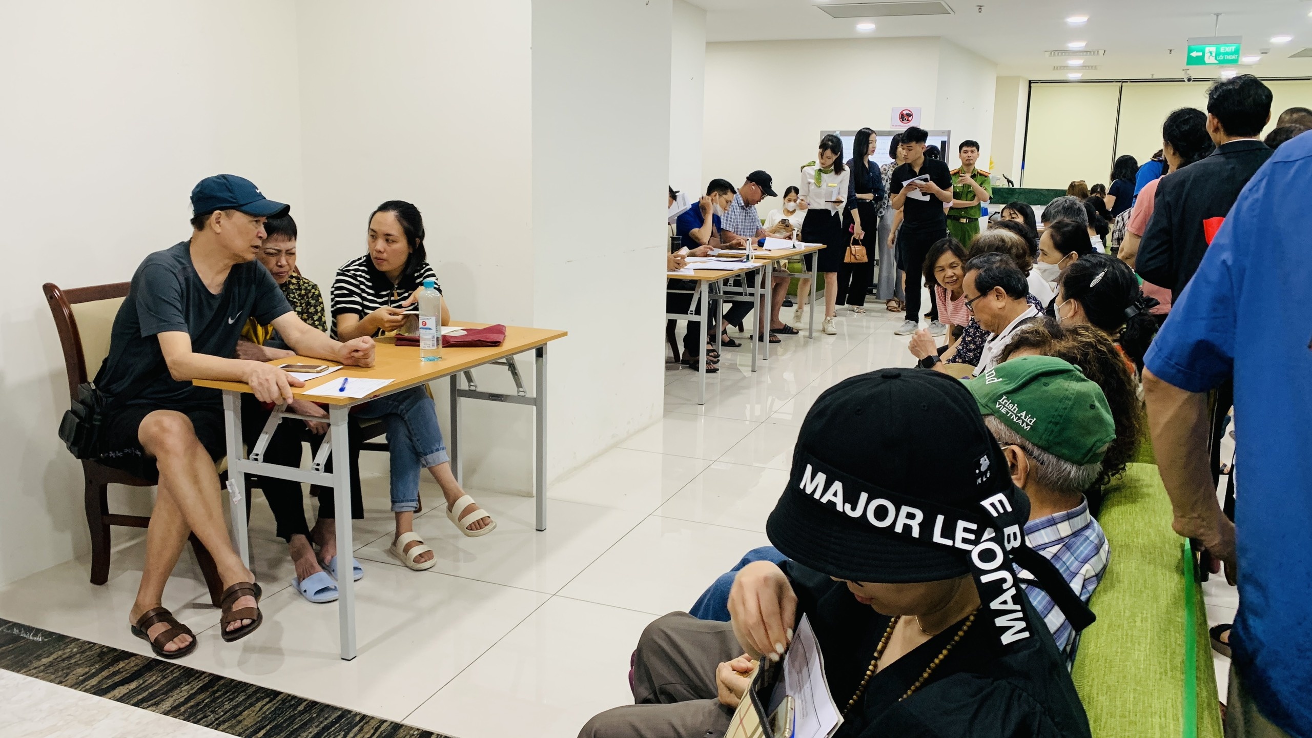 thi truong vang anh 5