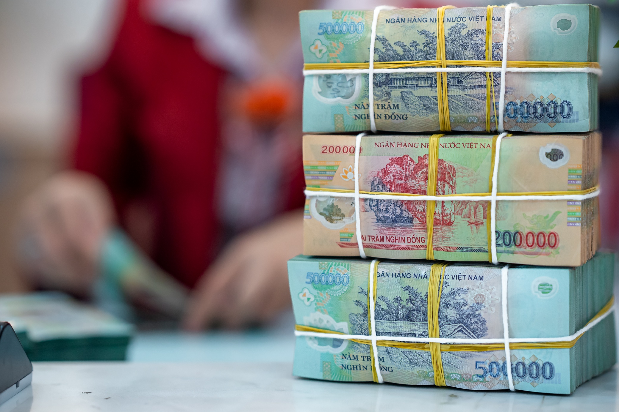 FiinRatings: Nhu cau von cua doanh nghiep se tang toc nua cuoi nam hinh anh