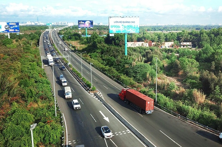 Chon nha dau tu lam cao toc Dau Giay - Tan Phu hinh anh