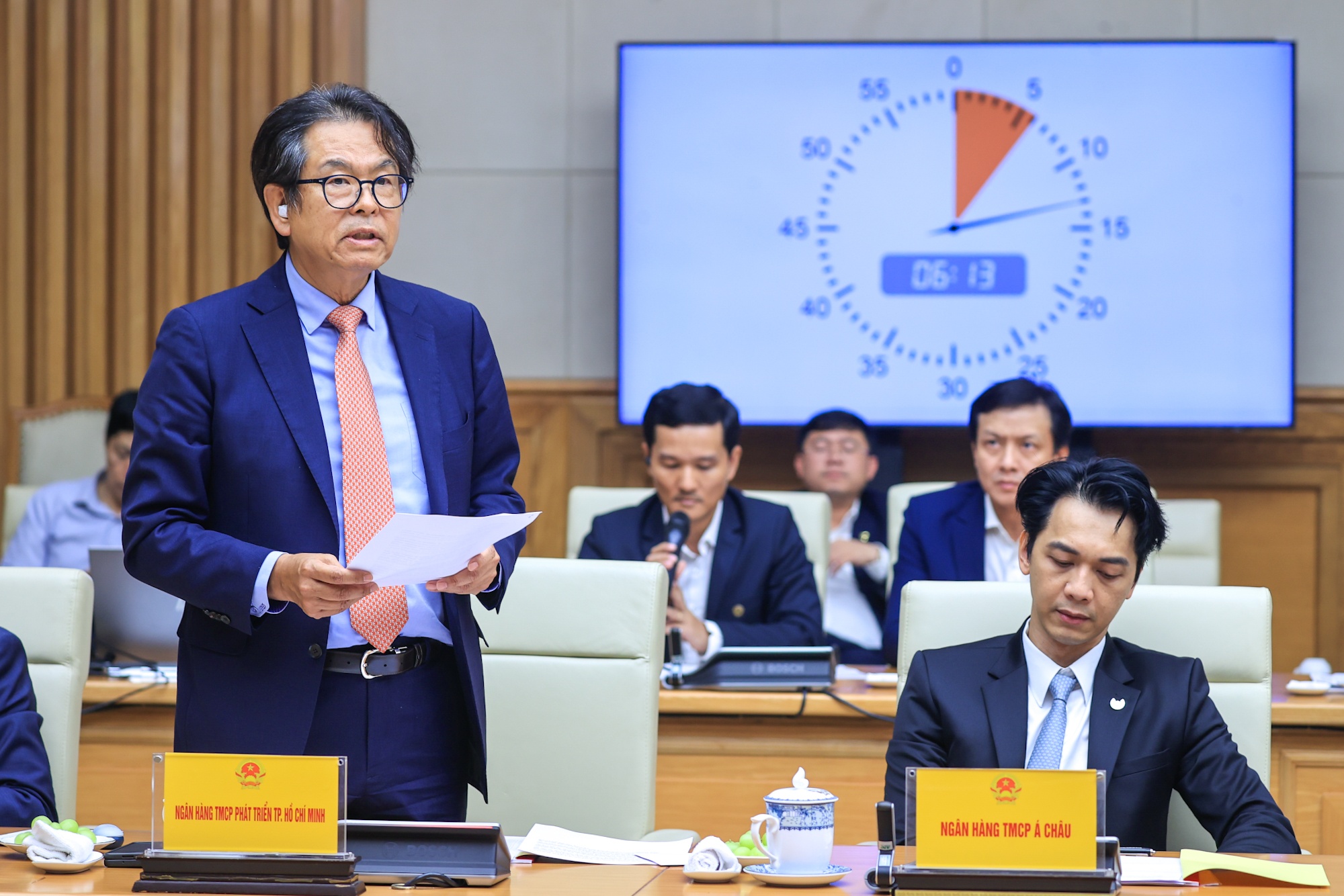 Ngan hang de xuat duoc quyen thu giu tai san dam bao de xu ly no hinh anh