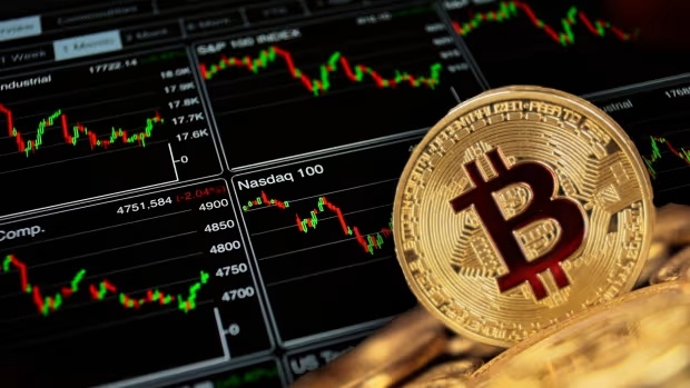 Chung khoan My tang diem, Bitcoin giam manh ve duoi 61.000 USD hinh anh