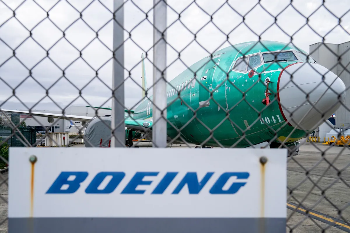 Boeing sap cat giam 17.000 lao dong, ke ca giam doc dieu hanh hinh anh