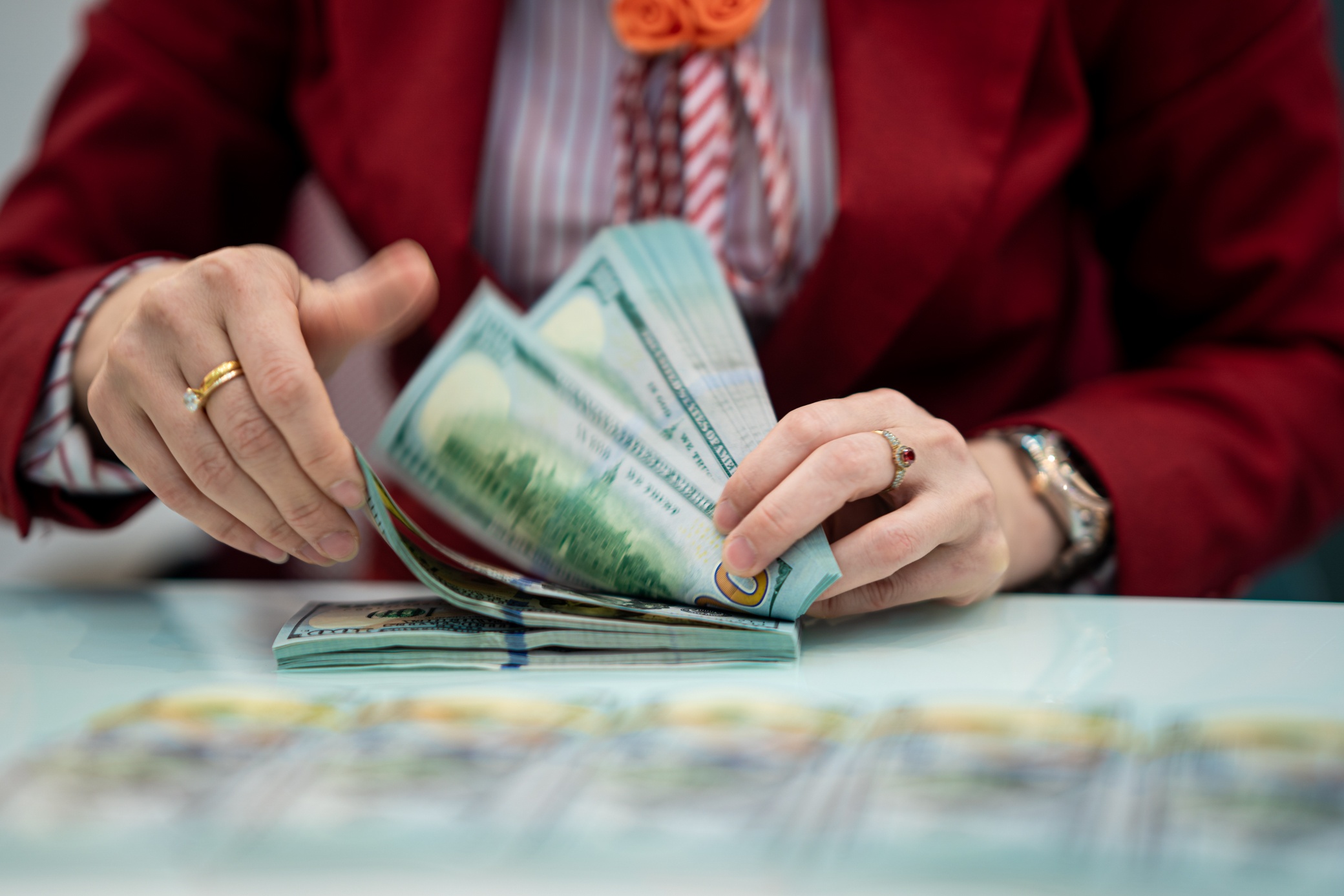 Gia USD ngan hang cao ky luc hinh anh