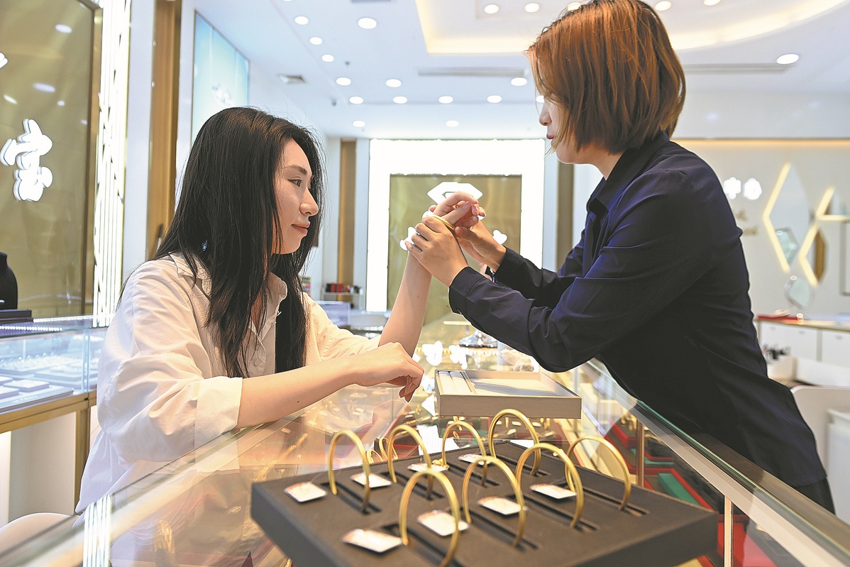 Chuyen gia lac quan ve gia vang tuan toi hinh anh