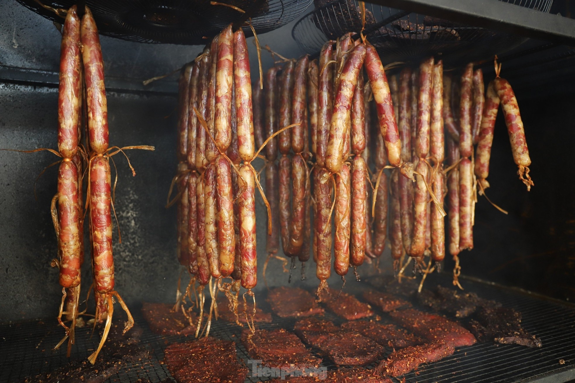 thit gac bep,  lap xuong,  cho tet 2025 anh 5