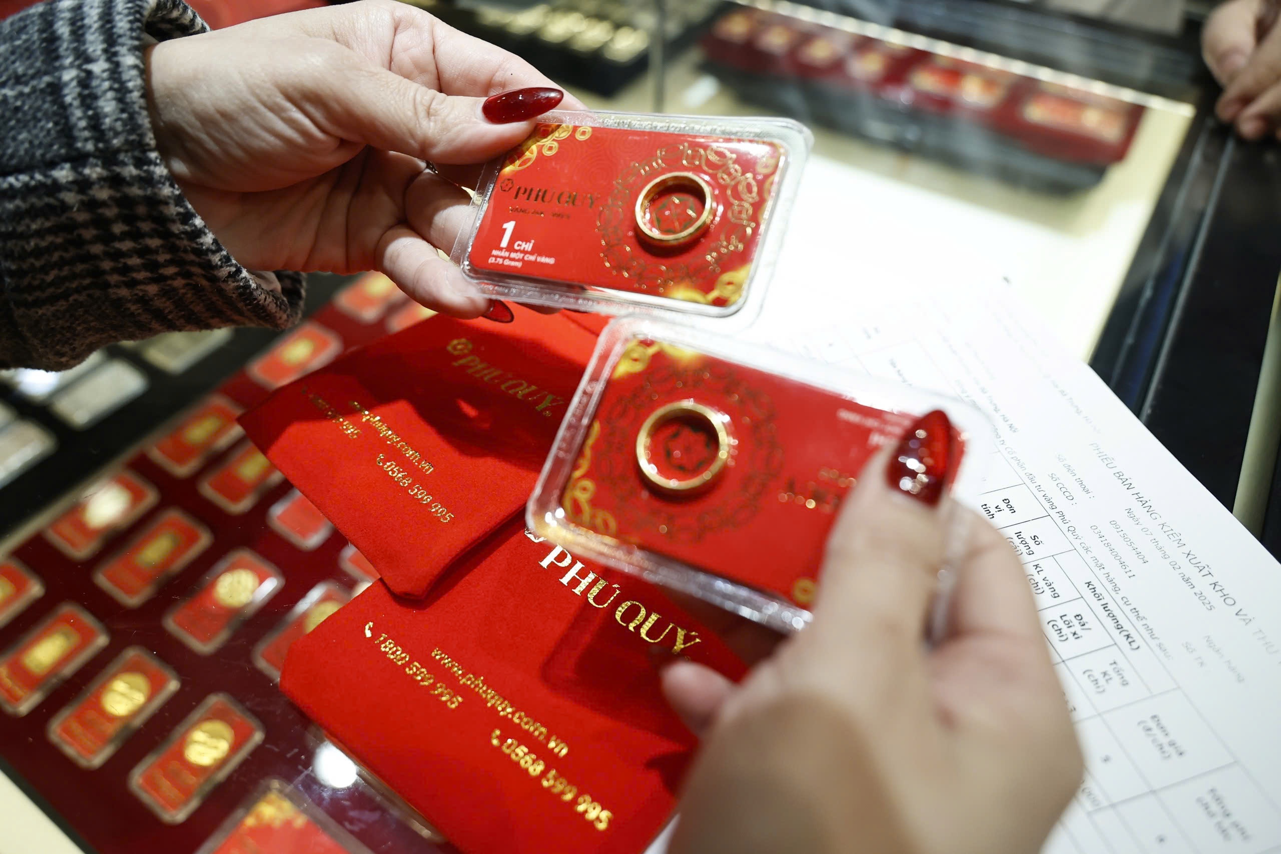 Dieu gi dang xay ra voi gia vang? hinh anh