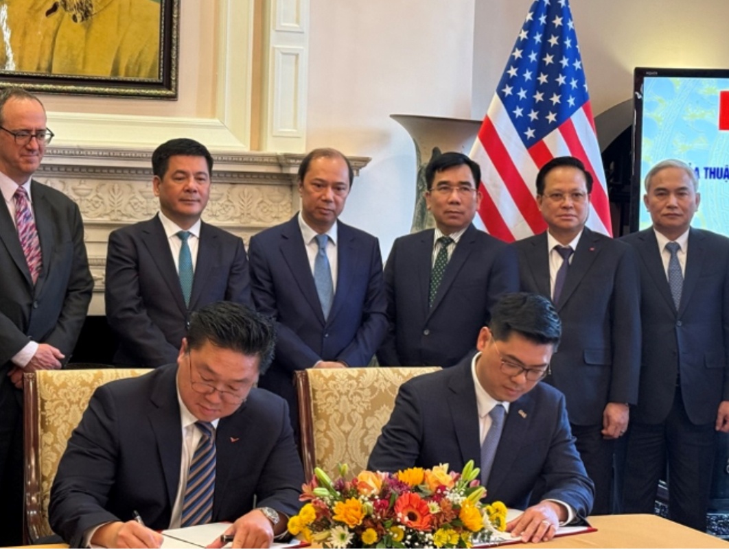Doanh nghiep Viet Nam va My ky loat hop dong tri gia 4,15 ty USD hinh anh