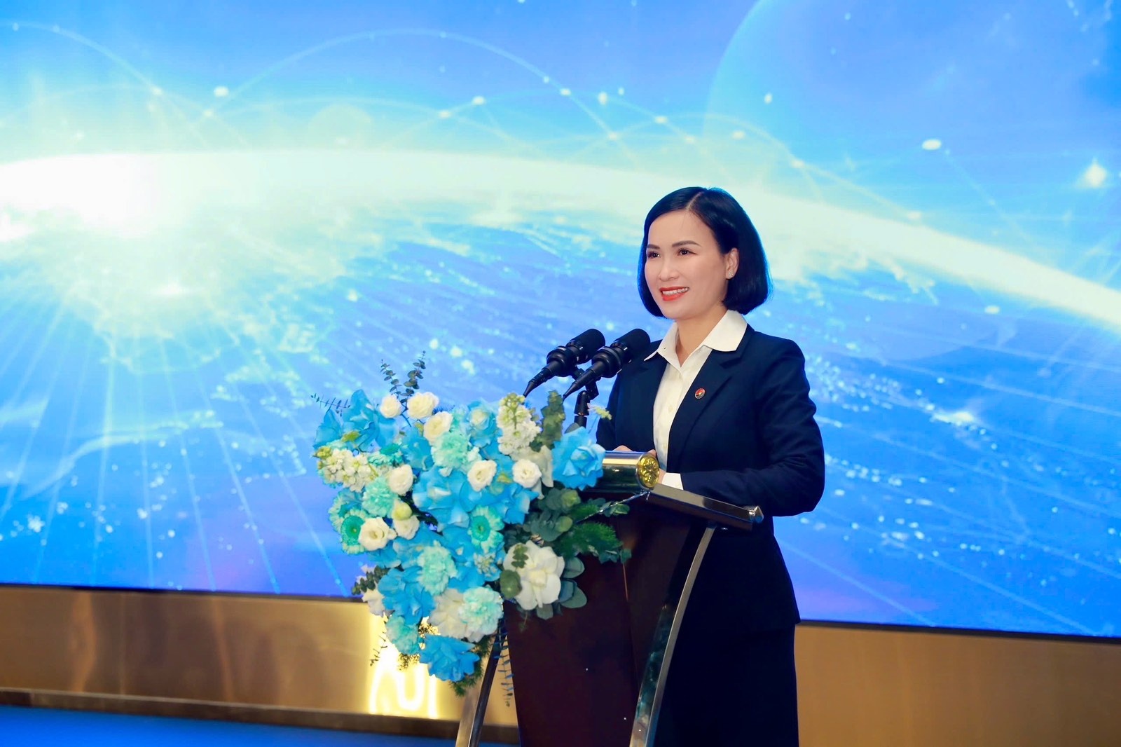 Chu tich NCB tiet lo tien do xu ly 200 trieu co phieu Bamboo Airways hinh anh