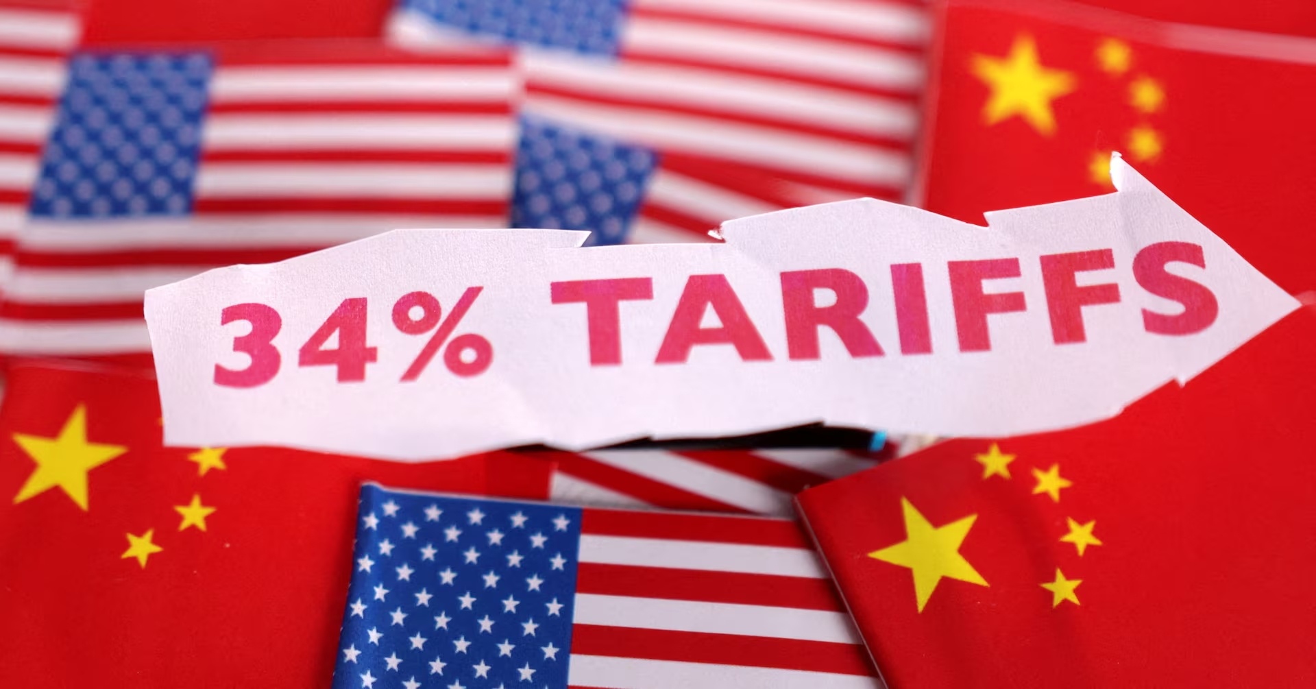 Trung Quoc ban viec day nhanh goi kich thich kinh te truoc suc ep thue hinh anh