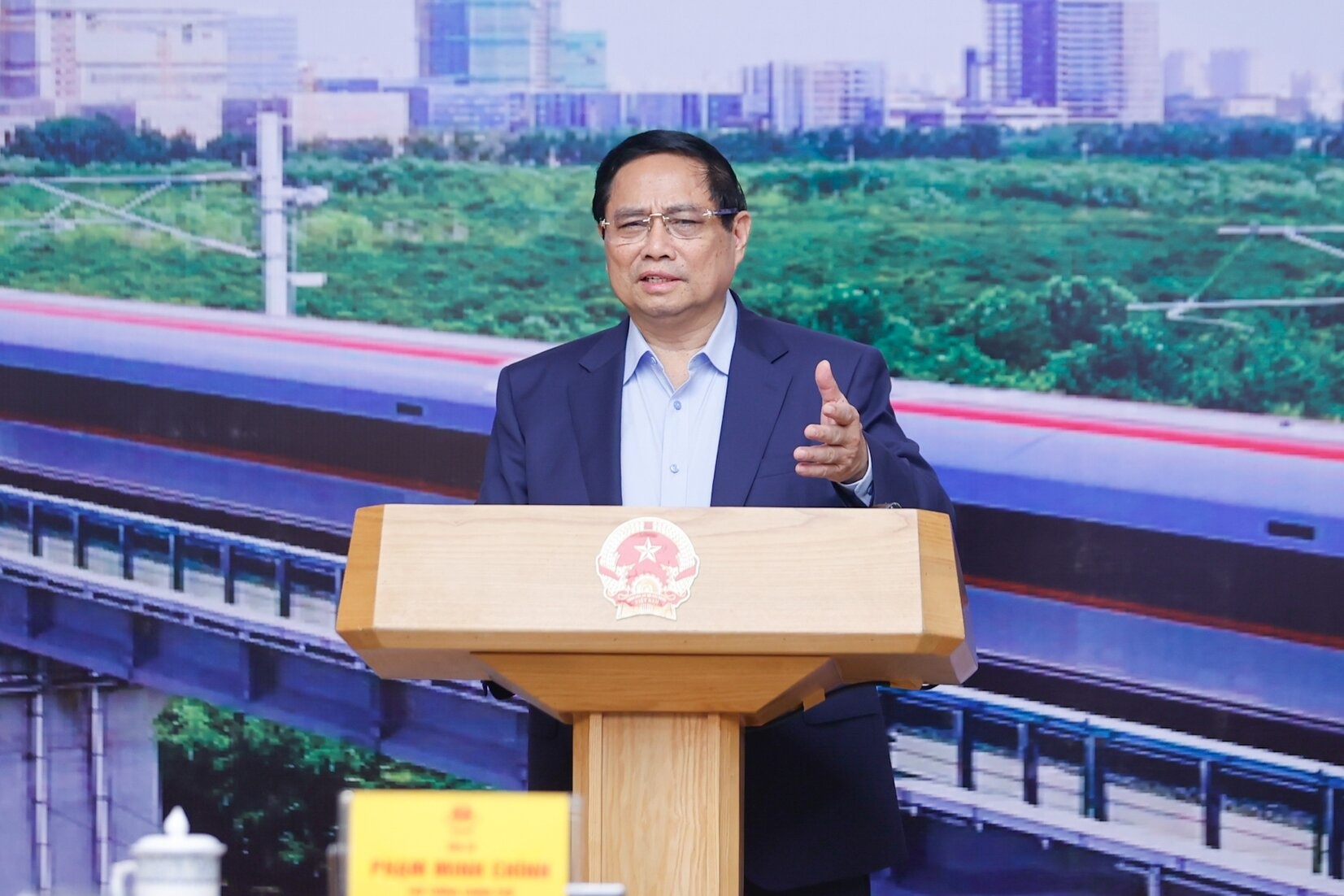 Se trinh Quoc hoi co che dac thu lam du an duong sat truoc ngay 5/5 hinh anh