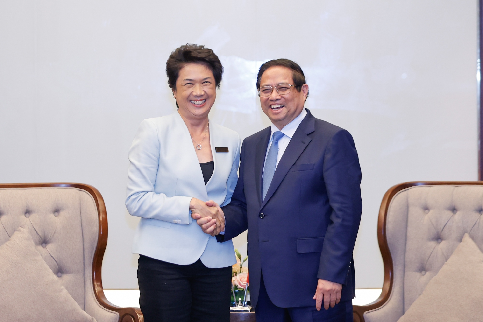 tap doan thai lan anh 2