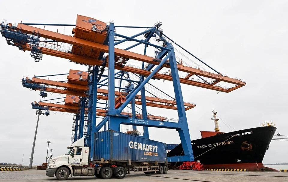 Viet Nam nhap sieu hon 2 ty USD nua dau thang 5 hinh anh