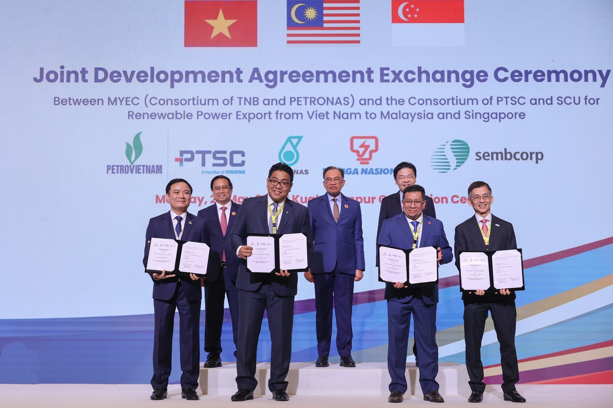 Viet Nam se xuat khau dien tai tao xuyen bien gioi bang cap ngam hinh anh