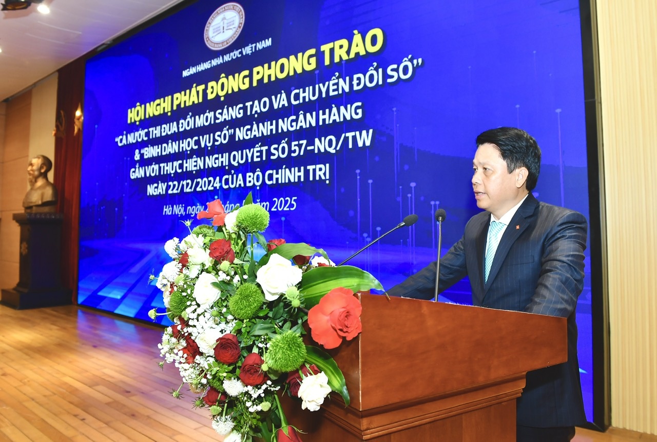 Nganh ngan hang phat dong phong trao 'Binh dan hoc vu so' hinh anh