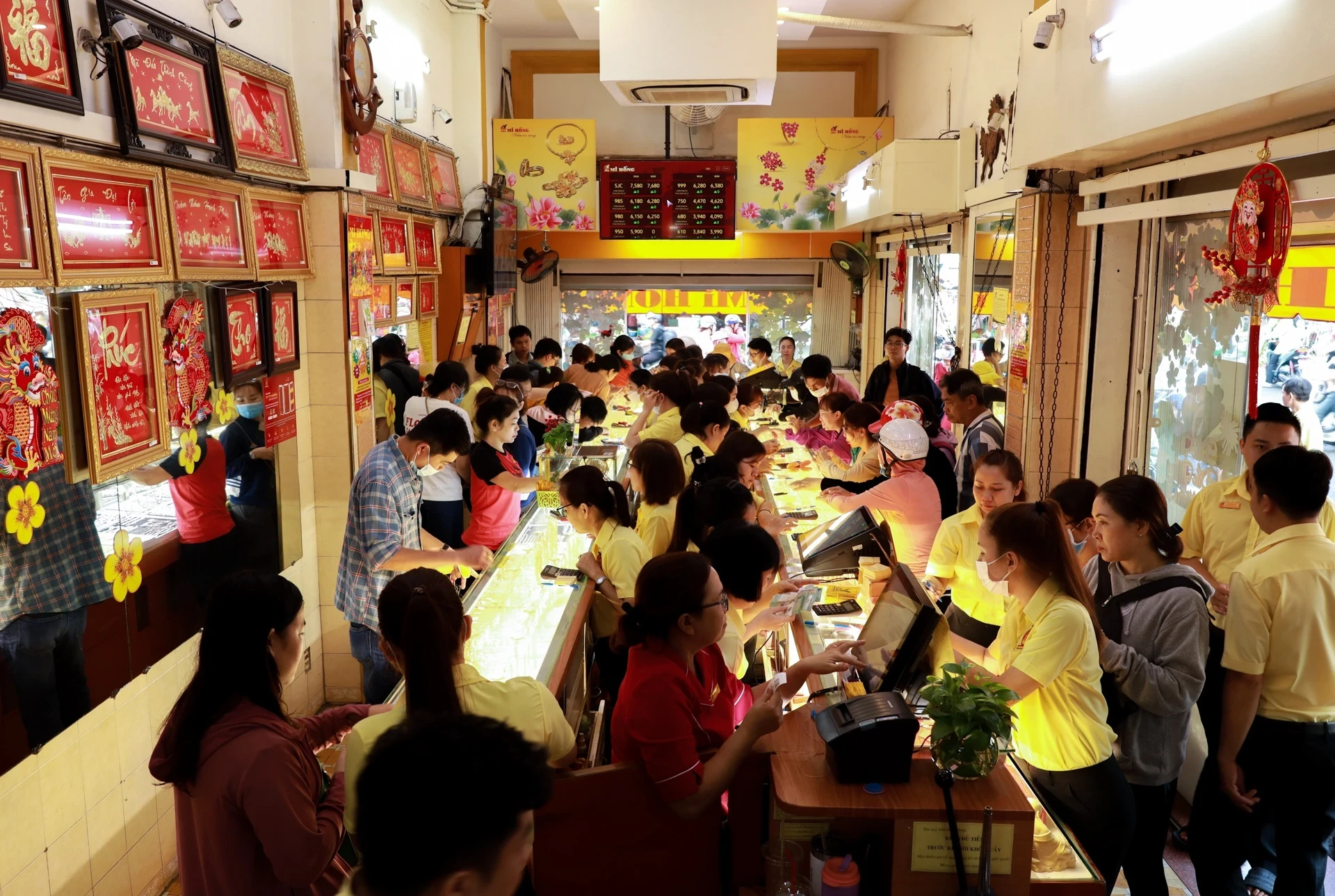 Gia vang mieng tang lai, tren 118 trieu dong/luong hinh anh