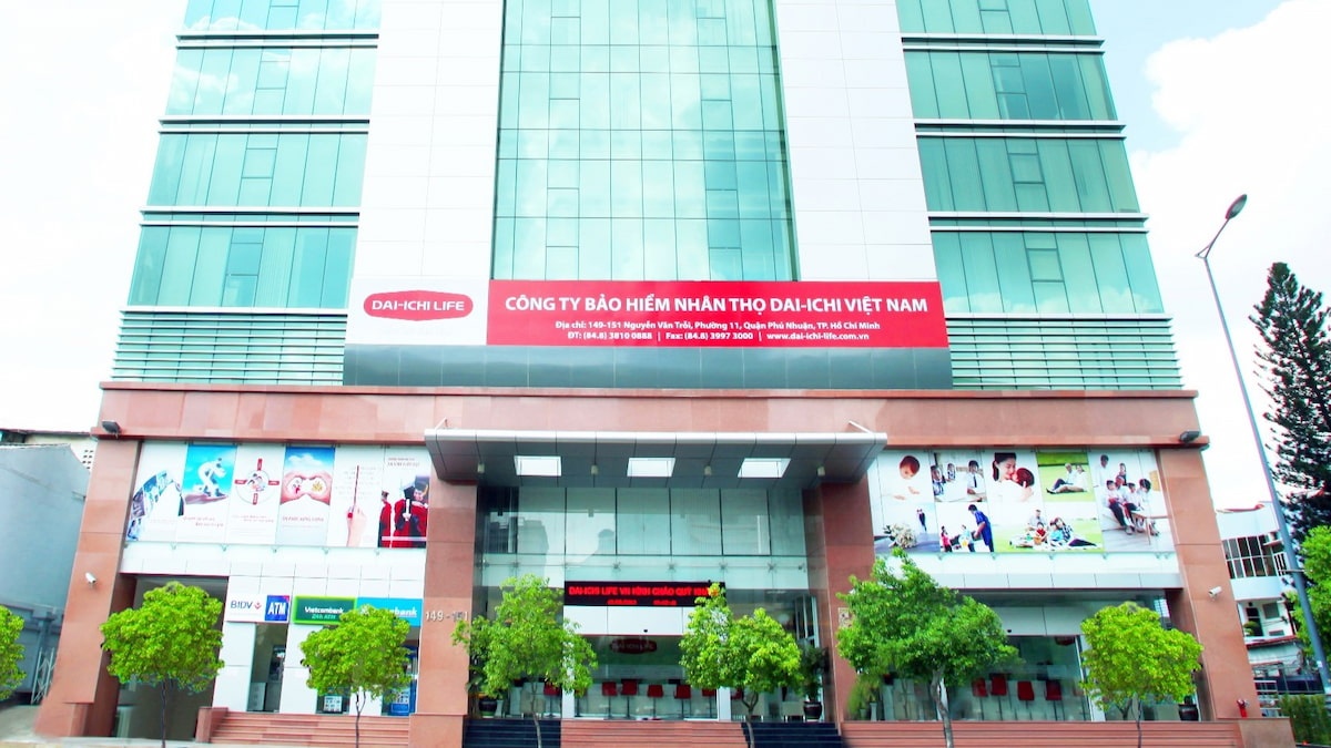 Bao hiem Dai-ichi noi ly do dong nhieu diem kinh doanh hinh anh