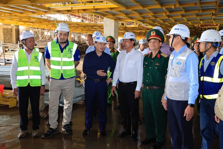 Yeu cau hoan thanh san bay Long Thanh giai doan 1 dung tien do hinh anh