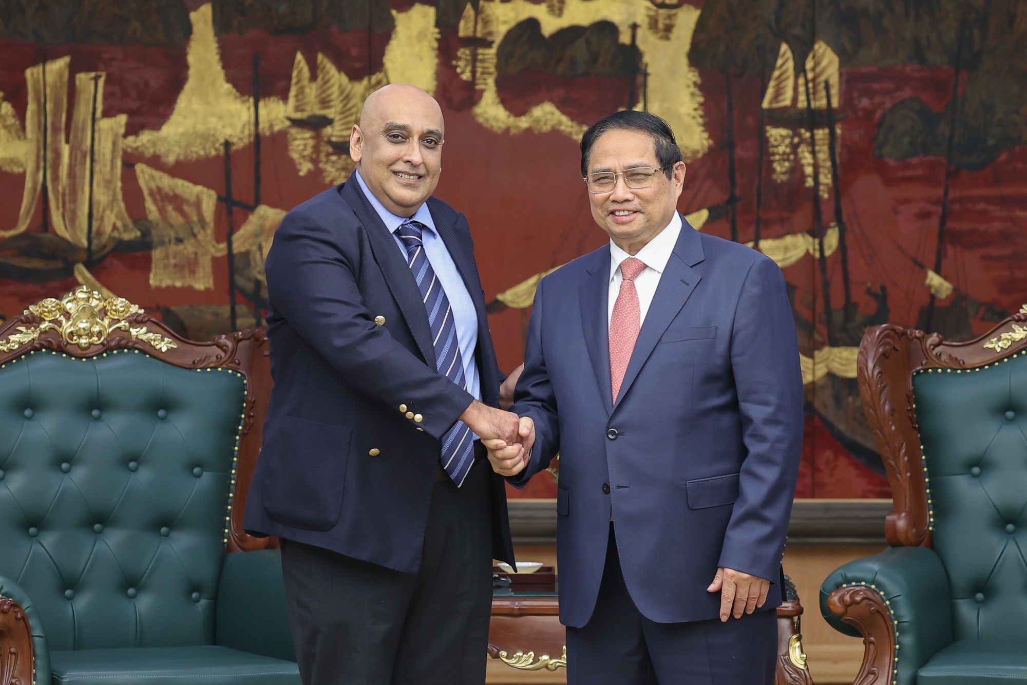 Tap doan Singapore muon huy dong khoang 5-7 ty USD dau tu vao Viet Nam hinh anh