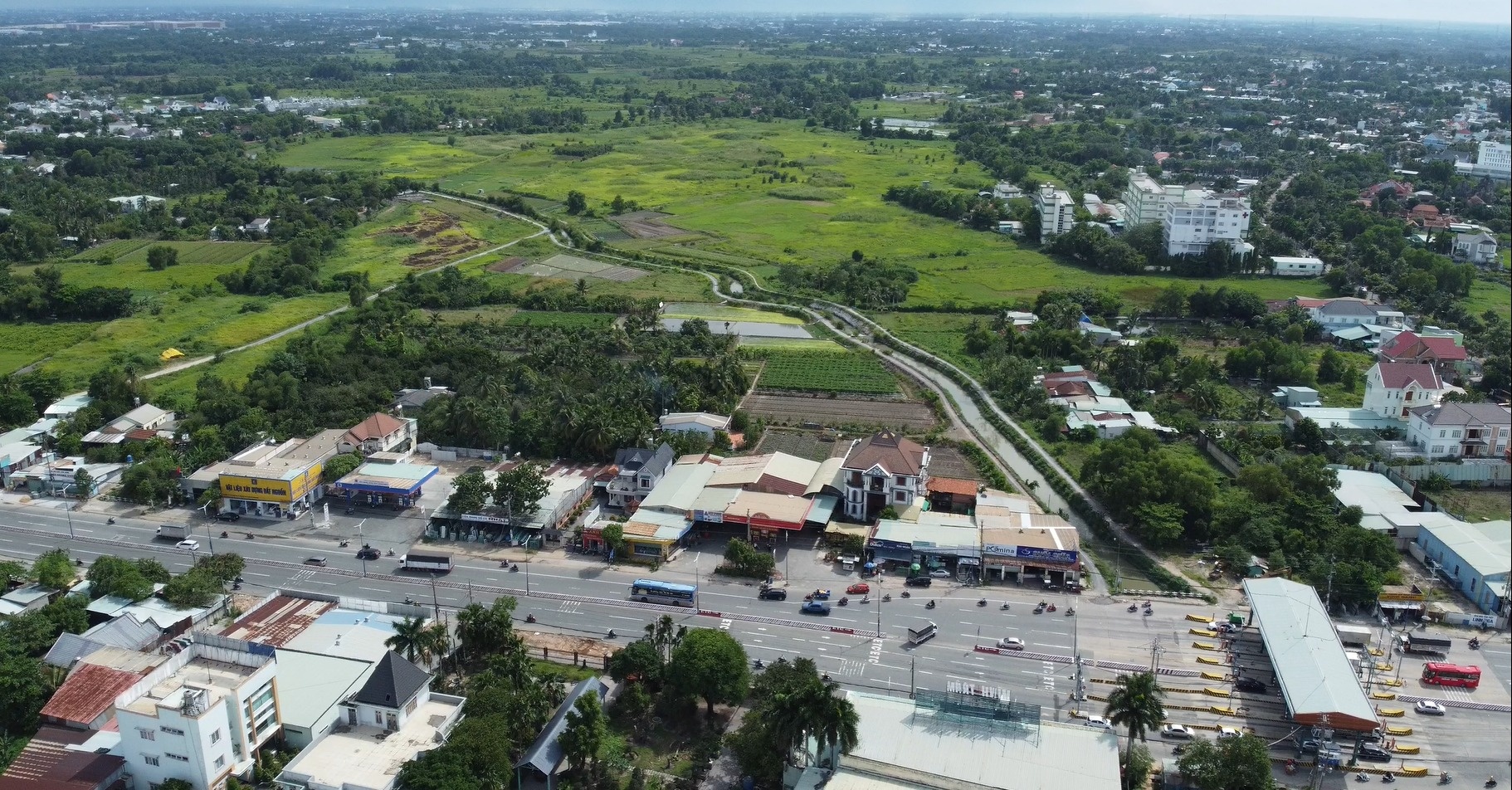 Du an nha o bi thu hoi, hang tram khach hang 'ngoi tren dong lua' hinh anh