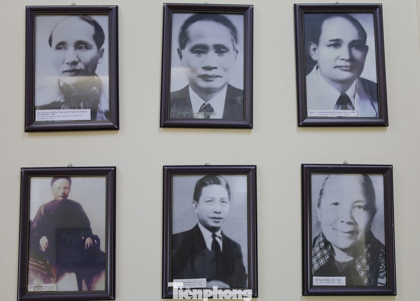 nha may in tien anh 17