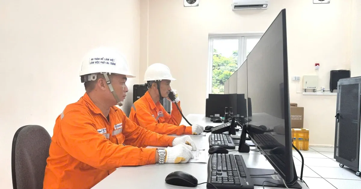 Con Dao sap co luoi dien thong minh hinh anh