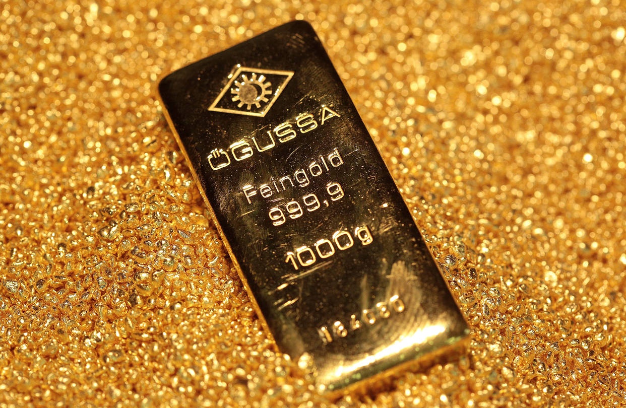 Gioi dau tu can than trong voi gia vang hinh anh