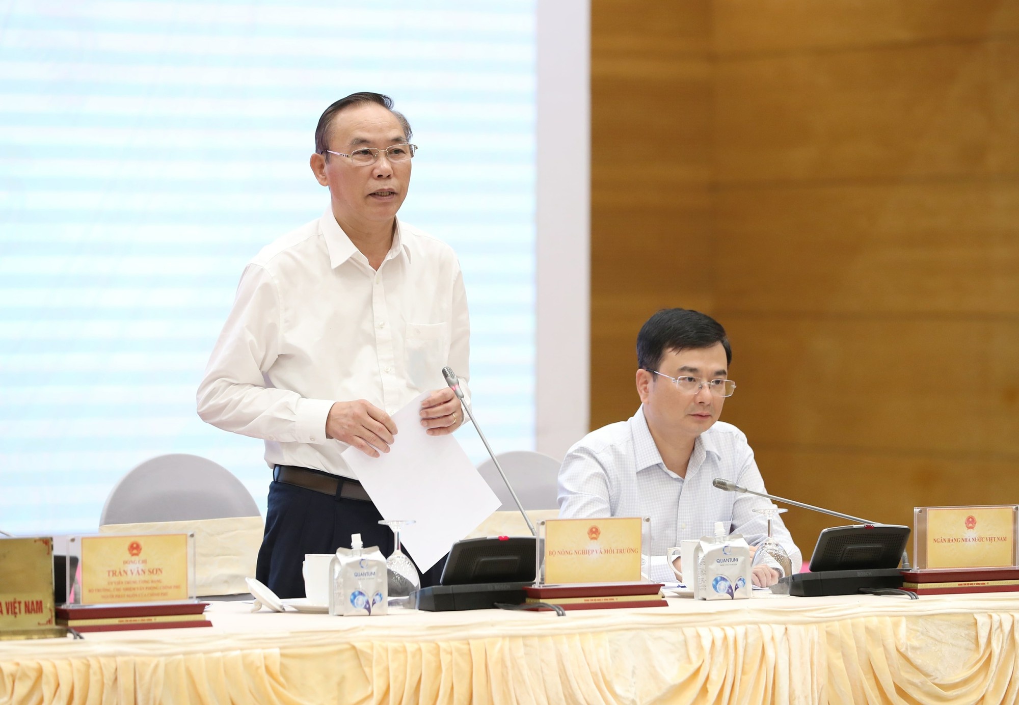 Mua lu bien dong phuc tap, Bo NN&MT neu giai phap phong chong hinh anh