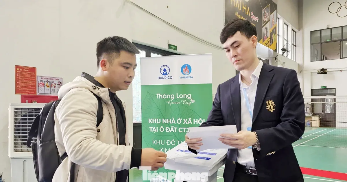 Can canh bam so, nhan ho so nha o xa hoi tu 900 trieu dong/can hinh anh