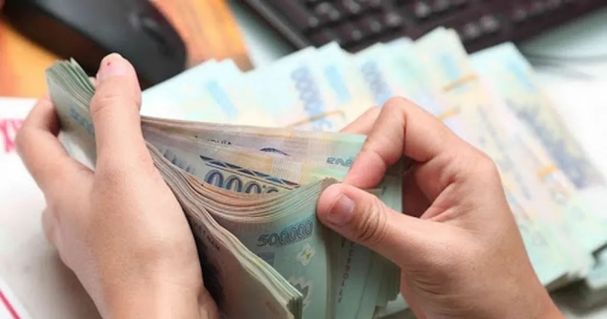 Nghi viec do mua lu, nguoi lao dong co duoc nhan luong? hinh anh