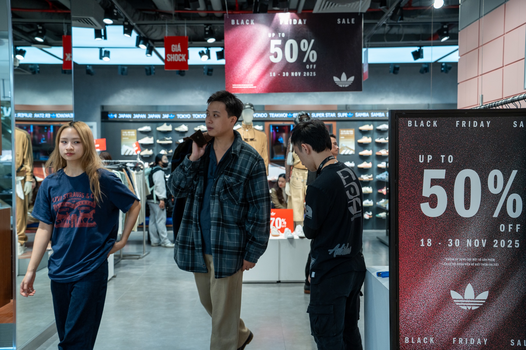 Black Friday ảnh 2 Black Friday anh 2