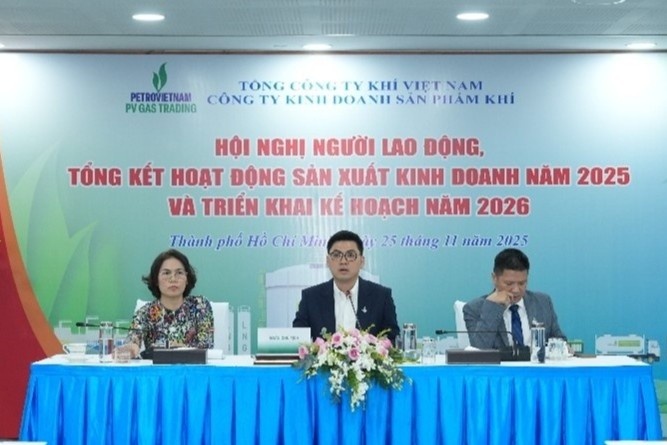 PV GAS TRADING lap ky luc san luong, doanh thu hinh anh
