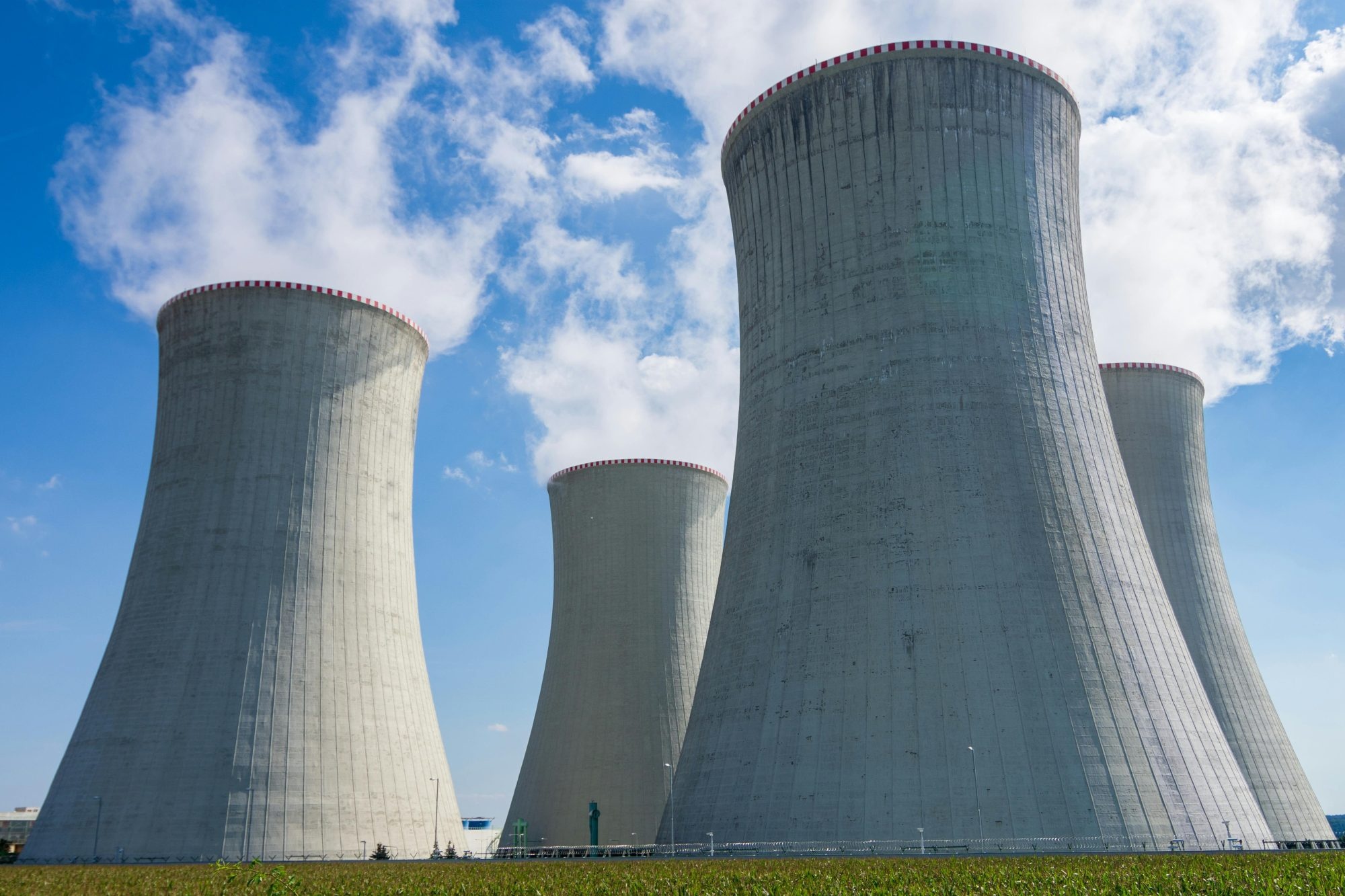 Hien ke chon cong nghe lo phan ung cho nha may dien hat nhan Viet Nam hinh anh