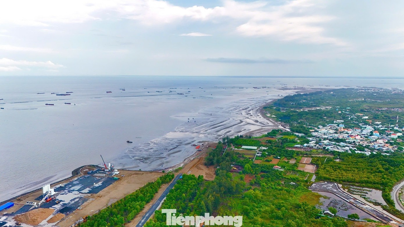 Trump International anh 1