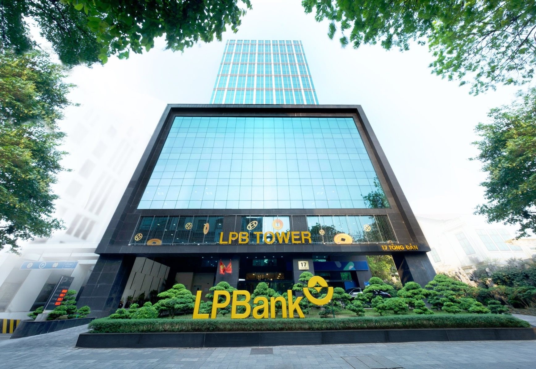 Loi nhuan LPBank tang hon 30 lan sau mot thap ky hinh anh
