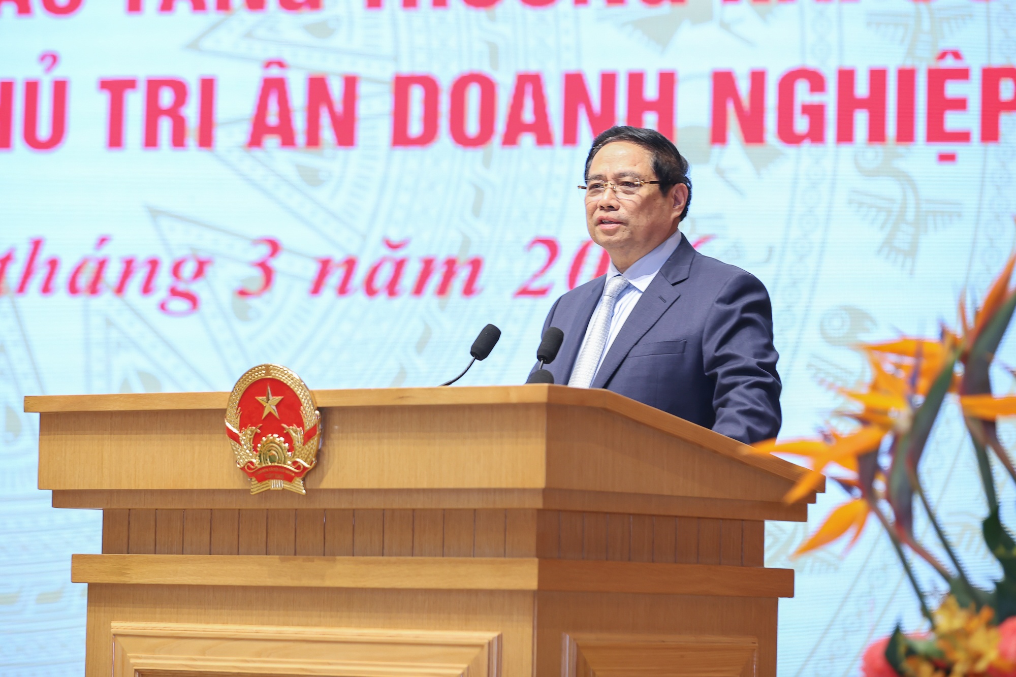 doanh nghiep anh 1